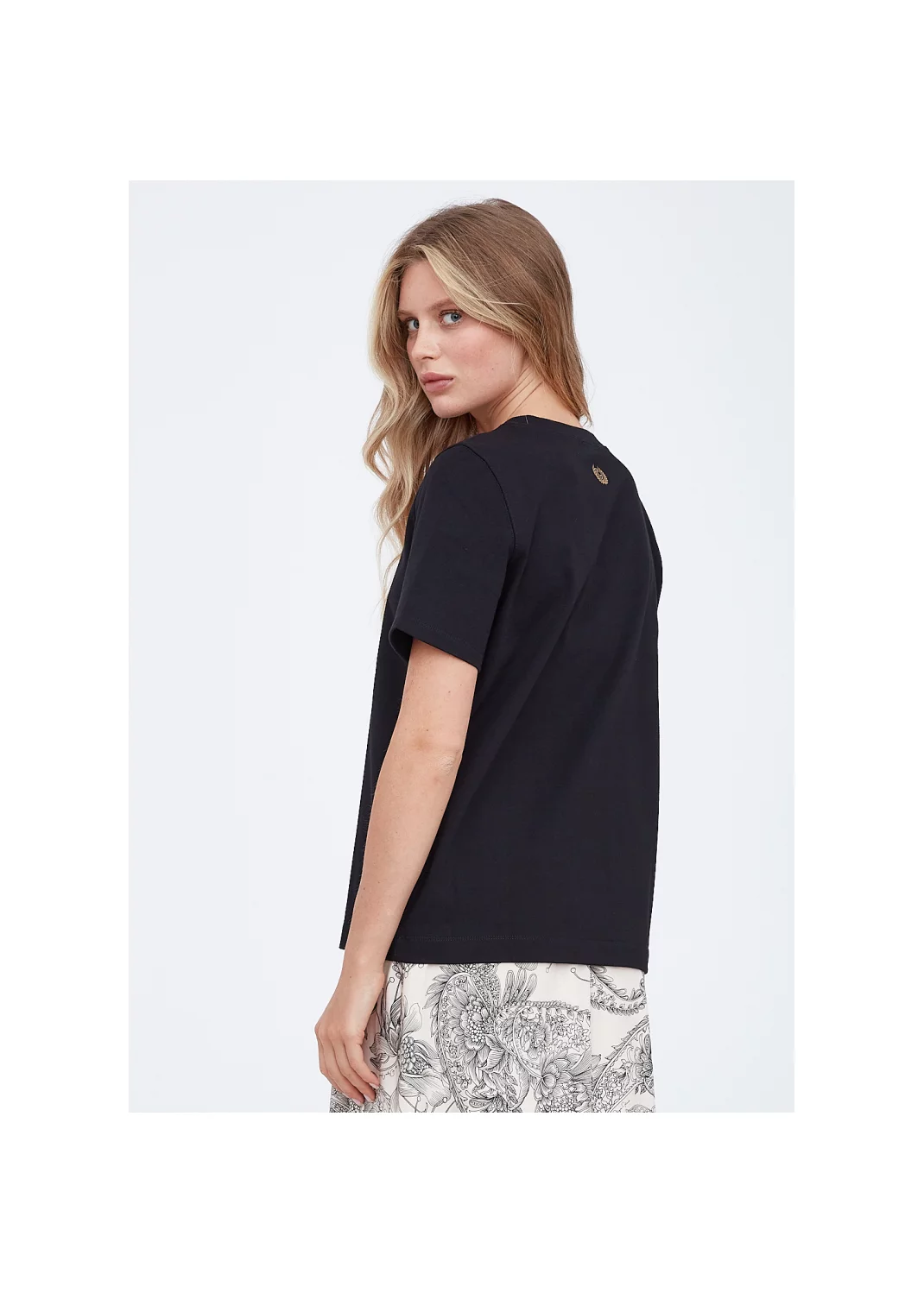 T-shirt AZALIA black - 133330