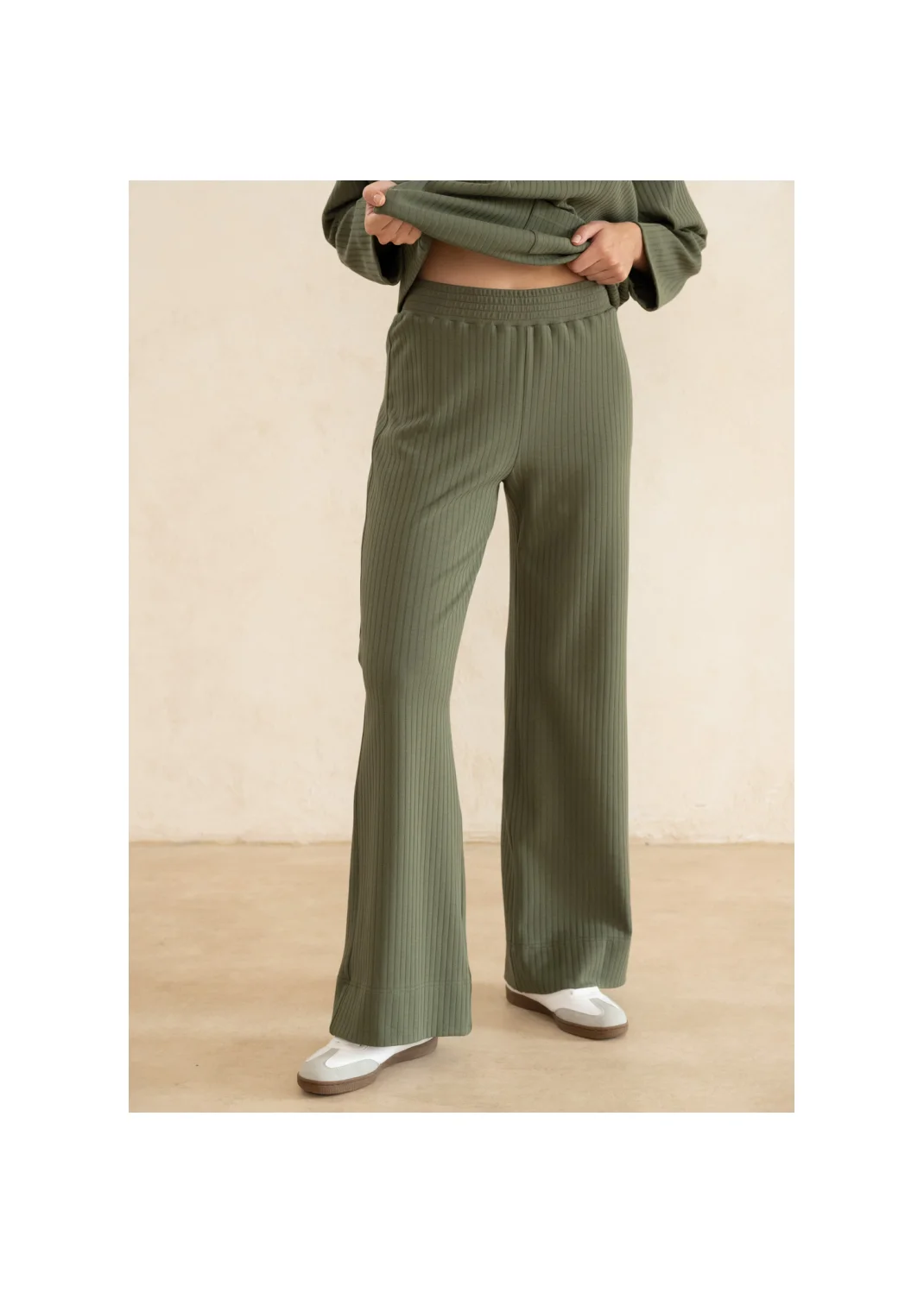 Trousers GARDENIA green - 127355