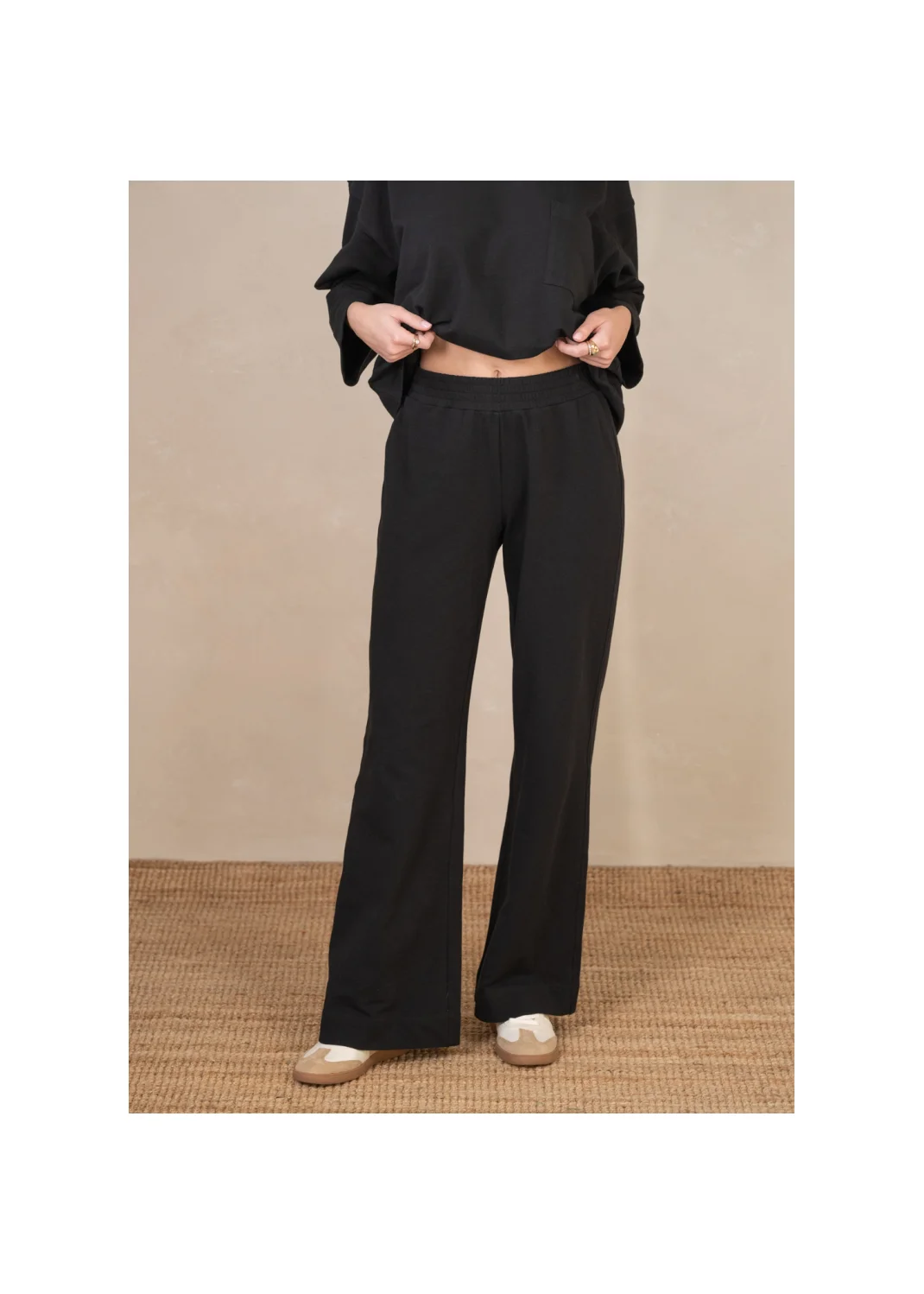 Trousers GRACJA black - 133141