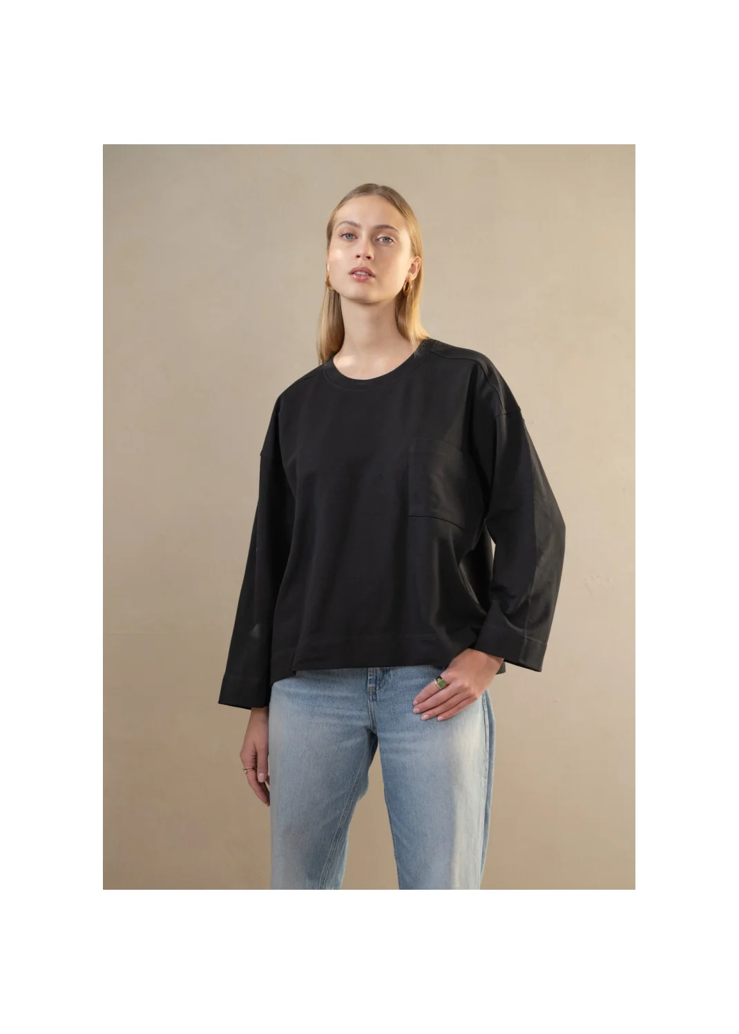 Sweatshirt GRACJA black - 133138