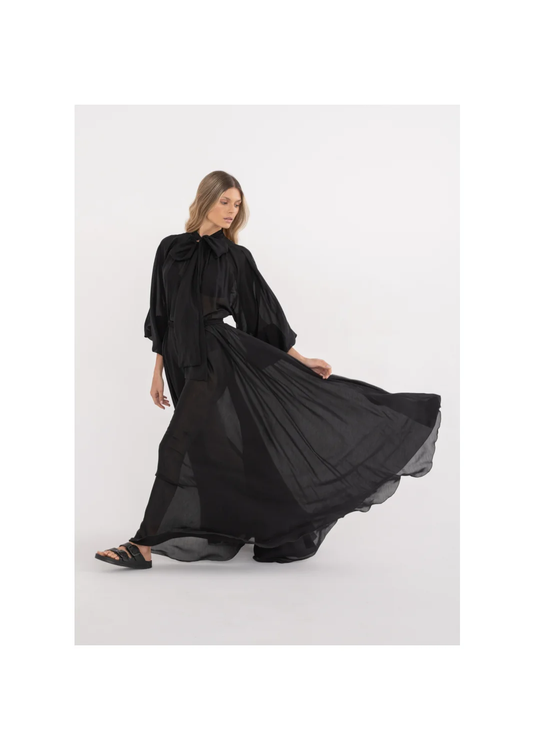 Dress NEMESIA black - 147911