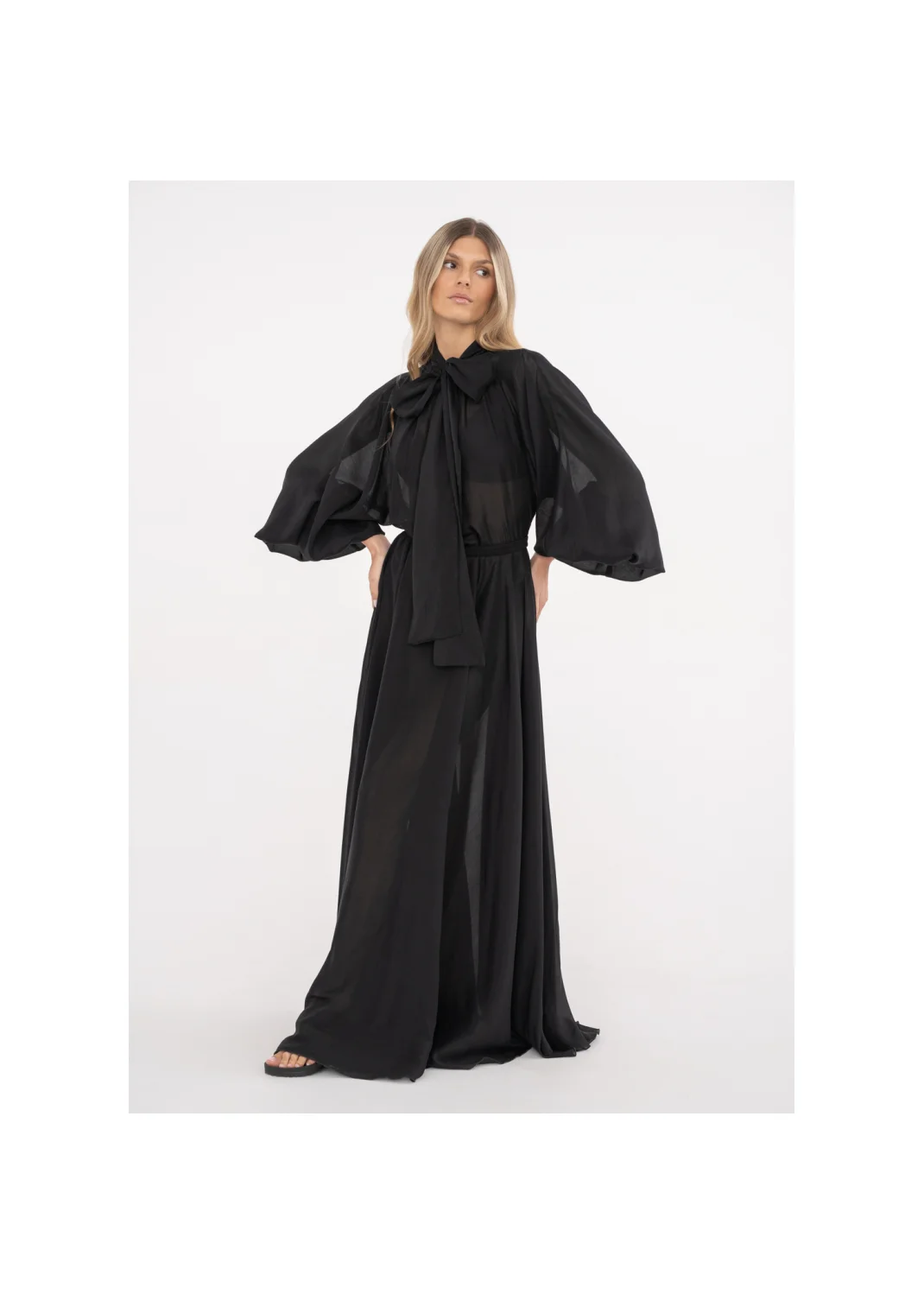 Dress NEMESIA black - 147912