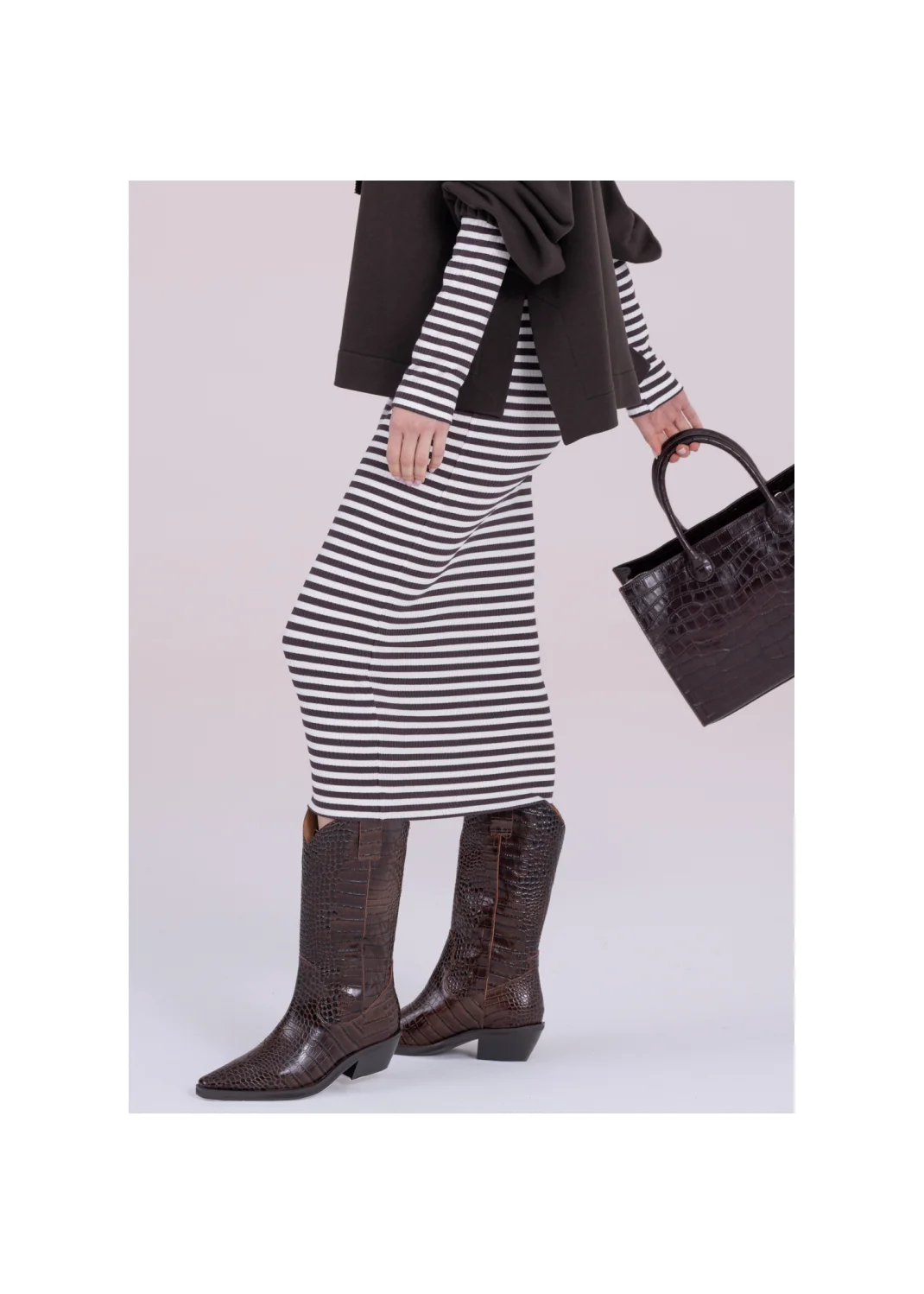 Dress CLEMIS chocolate - 163557