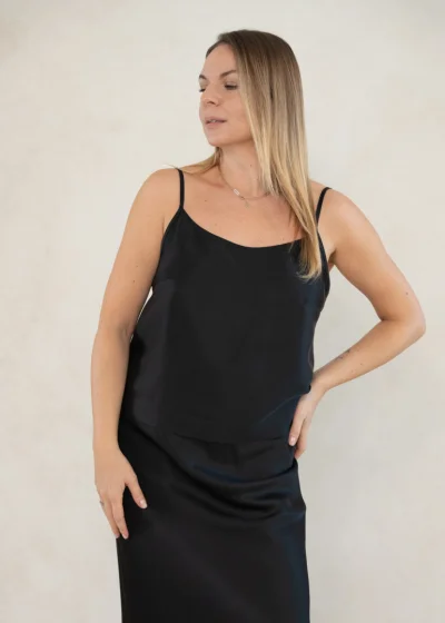 Top CECYLIA black