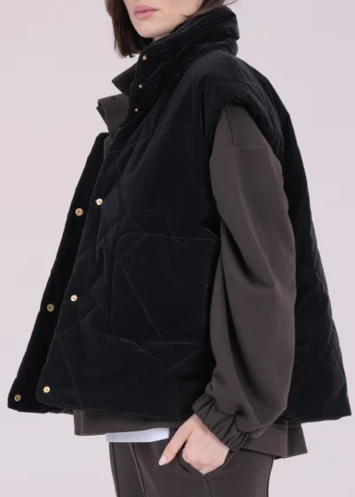 Vest VALE black