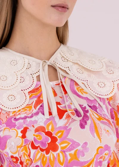  DAISY collar embroidery