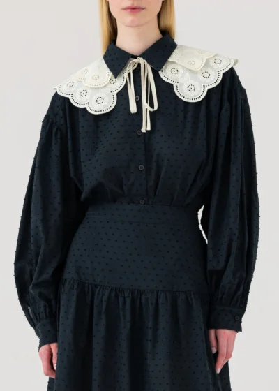  DAISY collar embroidery