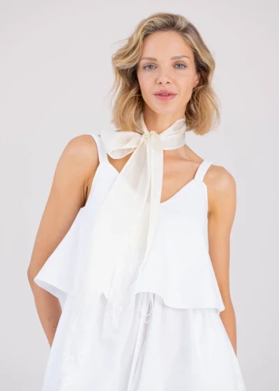 FREESIA ecru scarf