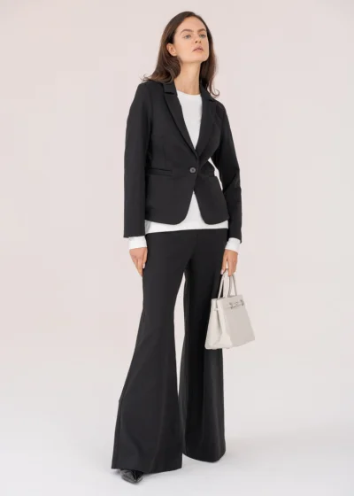 SIERRA black blazer
